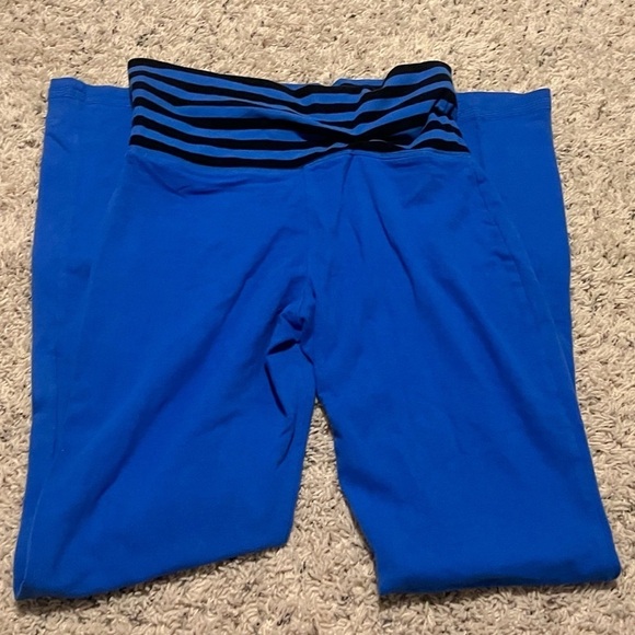 Mossimo Supply Co Low Rise Foldover Waist Flare Pants Blue Pull On Small Stretch - Picture 3 of 7